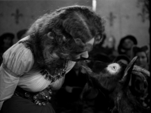 Esmeralda and Aristotle share a moment   maureen O'hara  1939 Hunchback of Notre dame  picture image