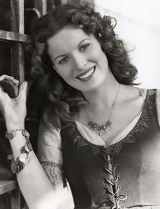 Maureen O'Hara as Esmeralda