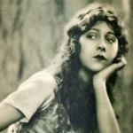 Patsy Ruth Miller as Esmeralda Hunchback chaney version 1923 picture image