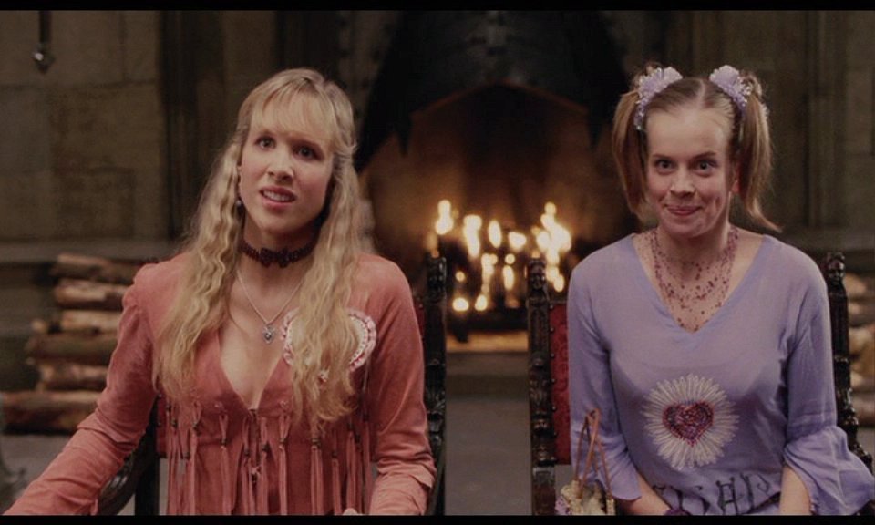 Lucy Punch as Hattie and Jennifer Higham as Olive Ella Enchanted picture image