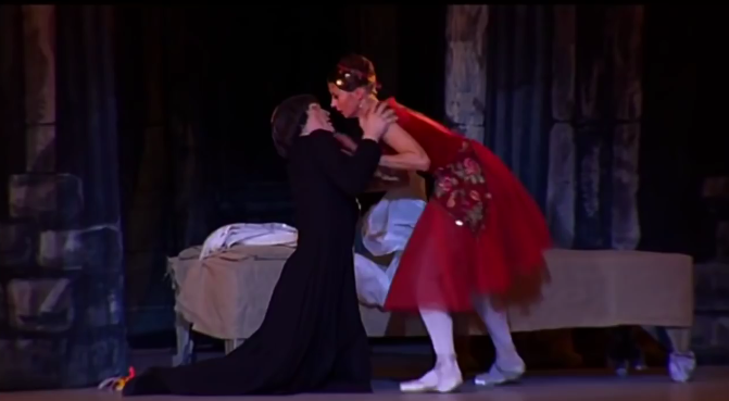 Frollo and Esmeralda, La Esmeralda, Kremlin Ballet Company, Moscow picture image