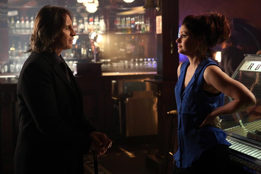 Robert Carlyle as Rumplestiltskin & Emilie de Ravin as Lacey Season 2 Episode 19, Lacey ABC Once Upon a Time picture image