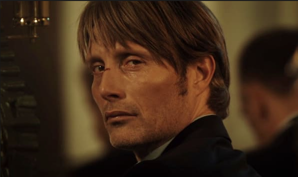 Mads Mikkelsen as Lucas in The Hunt picture image