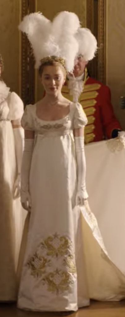 Phoebe Dynevor as Daphne Bridgerton, Season 1 Bridgerton, Best Costumes