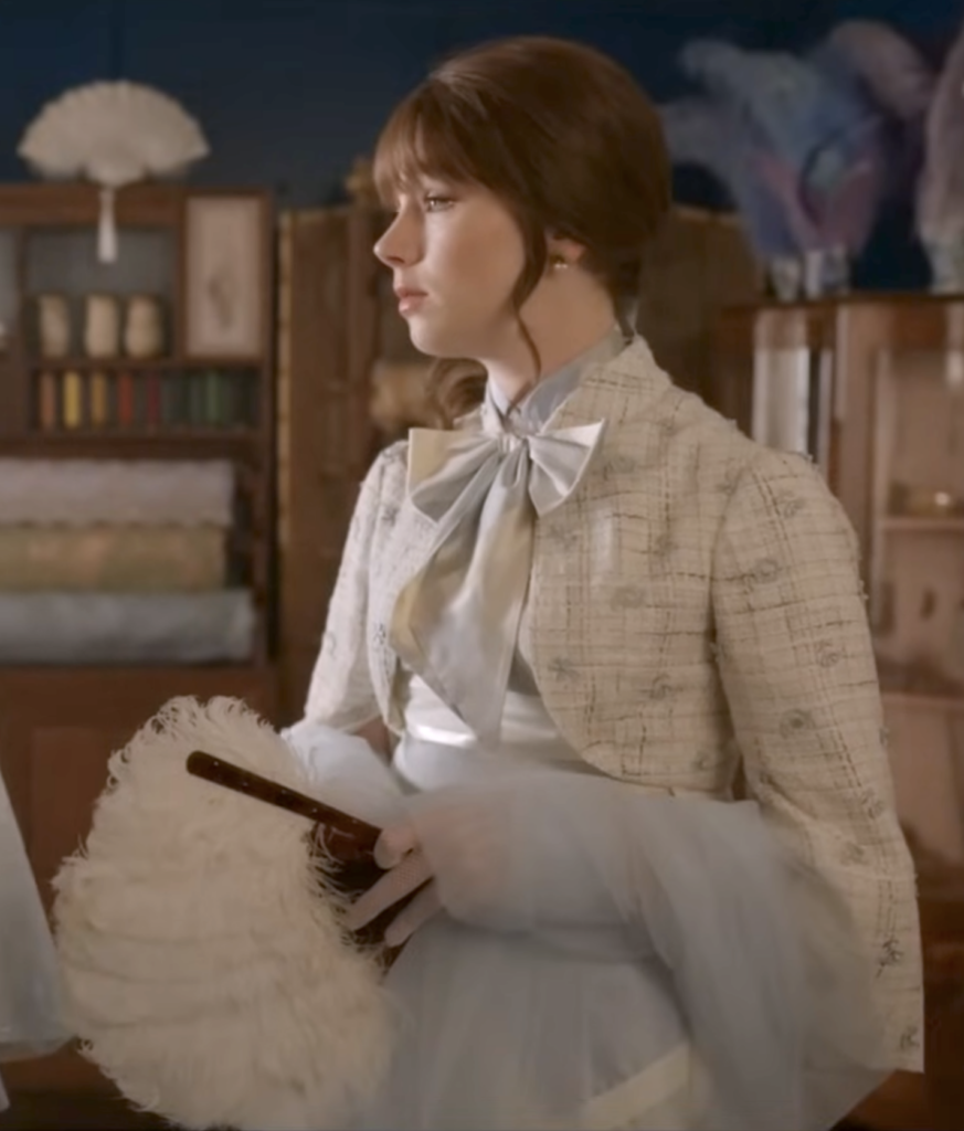 Claudia Jessie as Eloise Bridgerton, Season 3 "Bridgerton" (2020-2024), Best Costumes, Gowns, Dresses, and Outfits, Tweed & Plaid Outfit