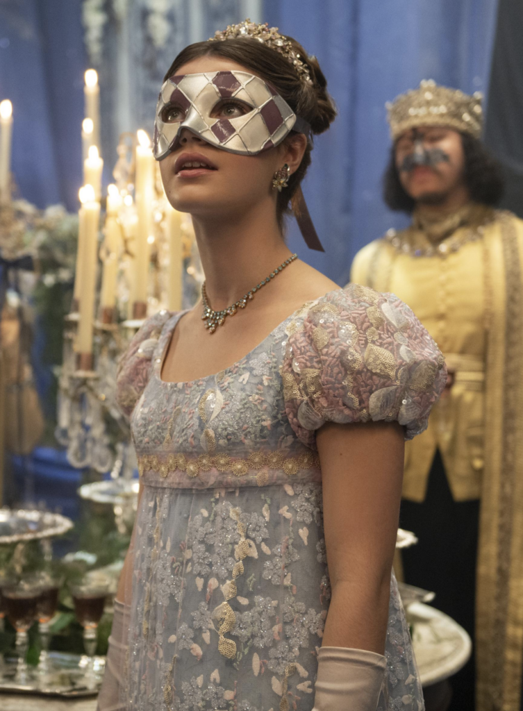 Florence Hunt as Hyacinth, Ranking the Costumes Masquerade Ball “Bridgerton” Season 4