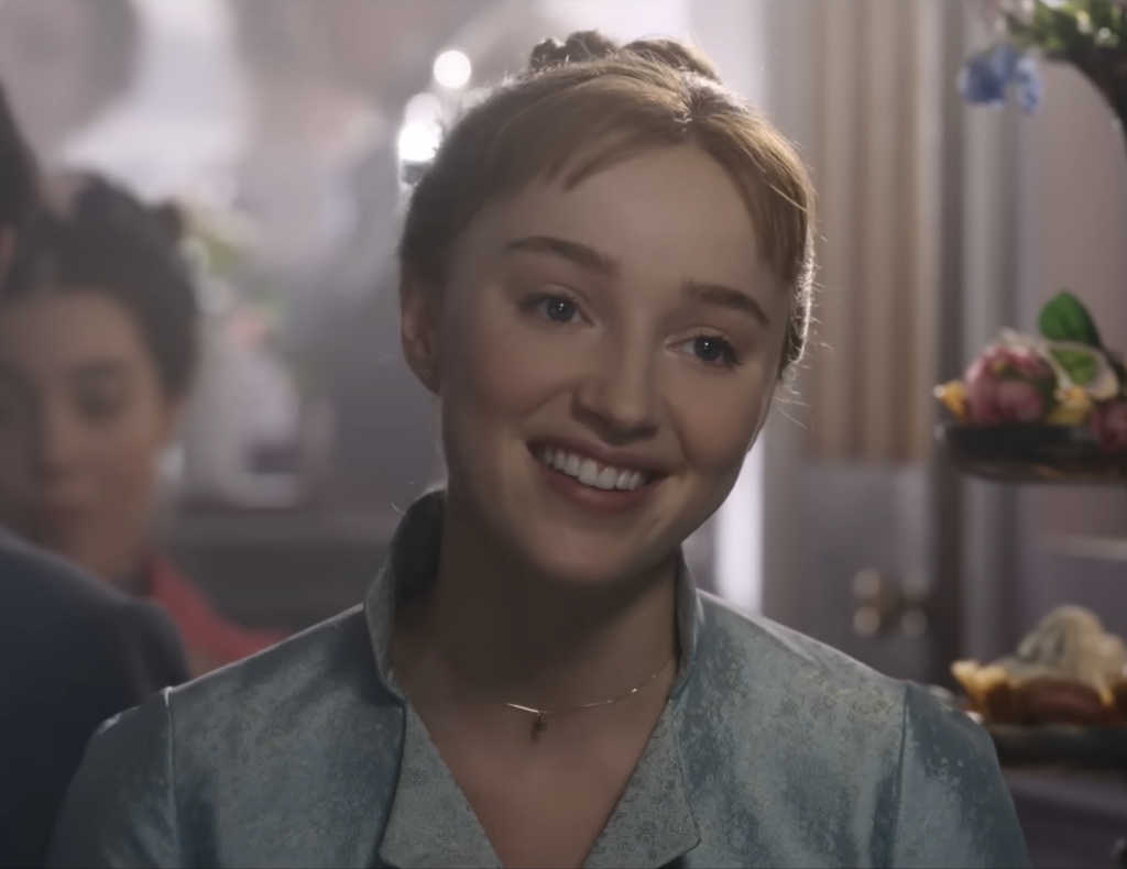 Phoebe Dynevor as Daphne Bridgerton Season 1, Fan-cast Fleur de Lys The Hunchback of Notre Dame