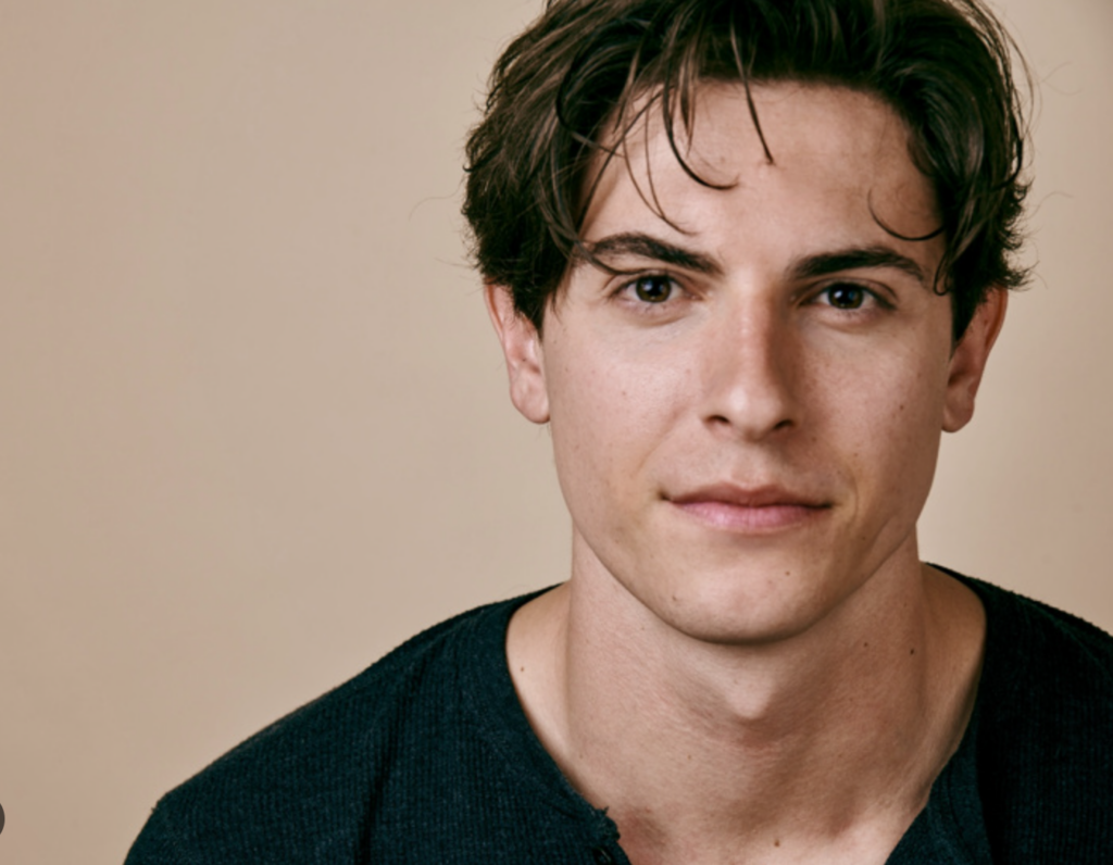 Derek Klena, Hypothetical Fan casting, Phoebus Notre Dame de Paris