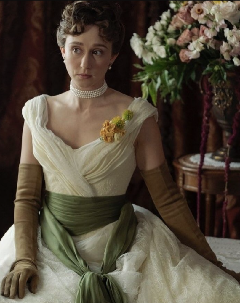 Taissa Farmiga as Gladys Russell "The Gilded Age" Season 3 Ranking costumes, gowns, dresses and outfits Portrait Gown