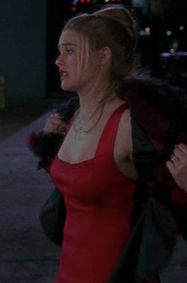 Alicia Silverstone plays Cher Horowitz in "Clueless" (1995) Best Red Costumes, Gowns, & Dresses from Modern Set Movies
