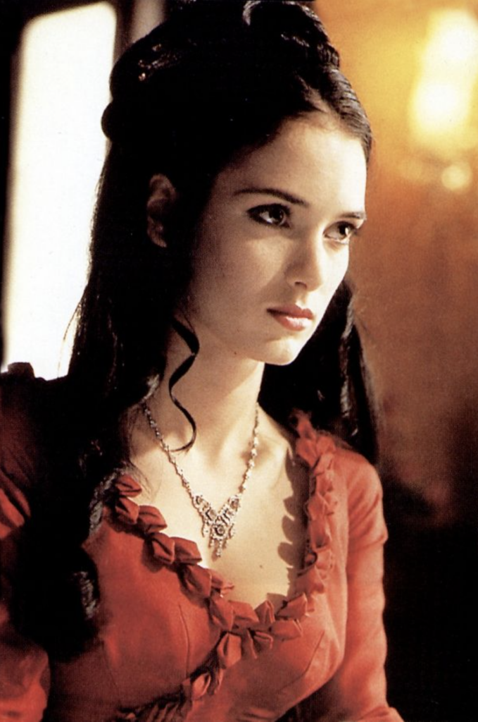 Winona Ryder as Mina "Bram Stoker’s Dracula" (1992) Best Red Costumes, Gowns, & Dresses from Fantasy & Sci-fi Movies