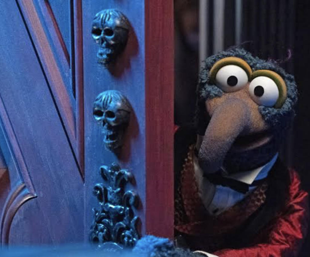 Gonzo "Muppets Haunted Mansion" (2021) Review