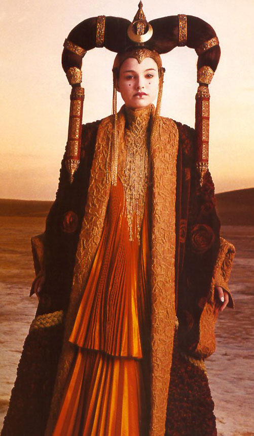 Natalie Portman as Queen Amidala in "Star Wars Episode I: The Phantom Menace" (1999) Best Orange Costumes, Gowns, & Dresses from Fantasy & Sci-fi Movies